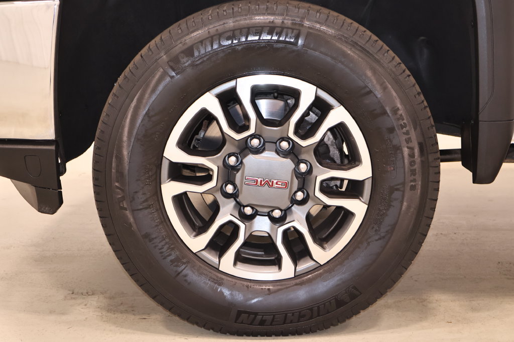 Used 2023 GMC Sierra 3500 Pro w/ Convenience Package AWD/4WD image 34
