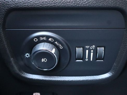 Used 2021 Jeep Grand Cherokee L Limited w/ Trailer Tow Group (B) image 31