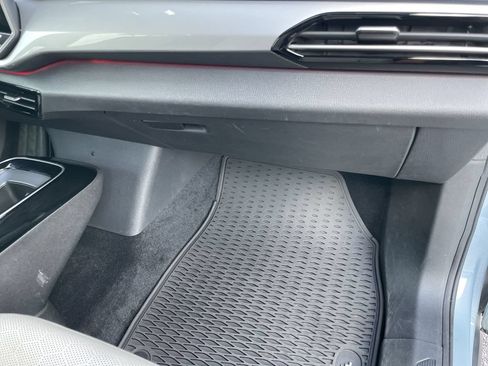 Certified 2025 Volkswagen ID.4 Pro S Plus AWD/4WD image 35