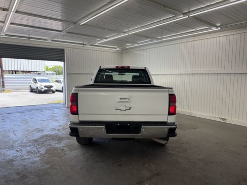 Used 2015 Chevrolet Silverado 1500 W/T RWD image 6
