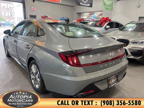 Used 2023 Hyundai Sonata SEL w/ Cargo Package FWD image 4