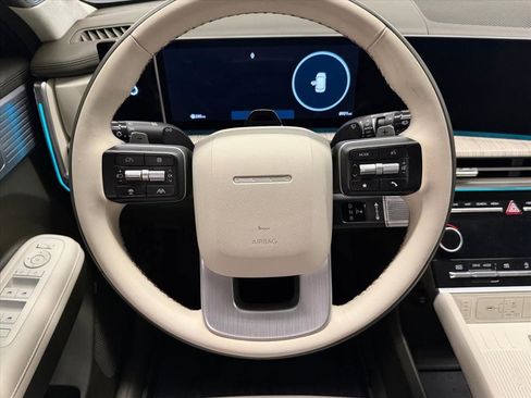 Used 2024 Hyundai Santa Fe Calligraphy image 14