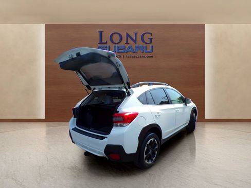 Used 2023 Subaru Crosstrek 2.0i Premium AWD/4WD image 12