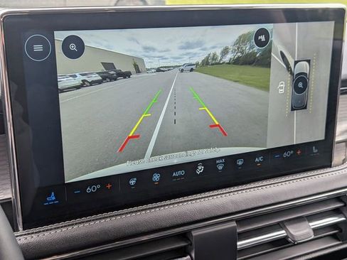 Used 2024 Lincoln Corsair AWD w/ Equipment Group 101A image 25