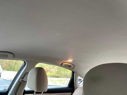 Used 2015 Nissan Altima 2.5 SV image 23