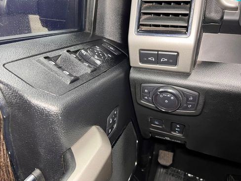 Used 2021 Ford F250 Lariat AWD/4WD image 11
