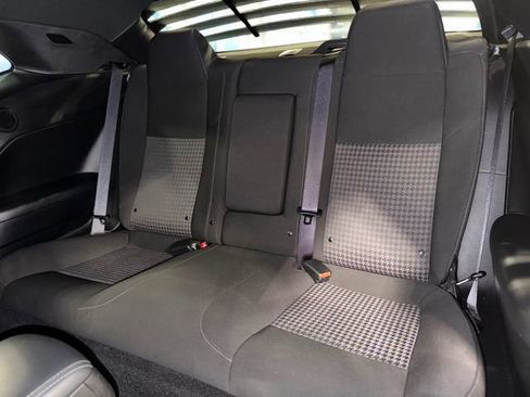 Used 2021 Dodge Challenger R/T Scat Pack w/ Dynamics Package image 22