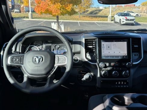 Used 2025 RAM 1500 Big Horn image 28
