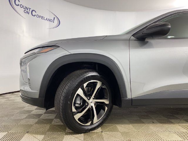 Certified 2024 Chevrolet Trax RS FWD image 30