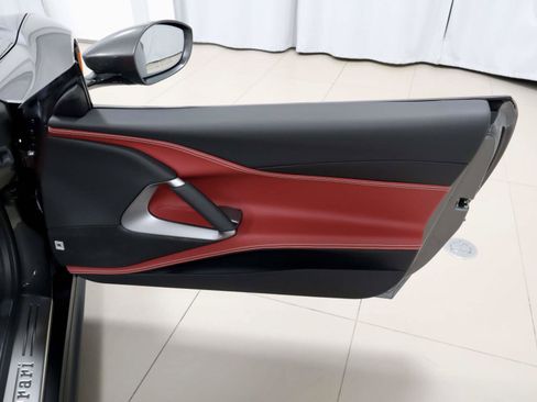 Certified 2018 Ferrari 488 Spider RWD image 54