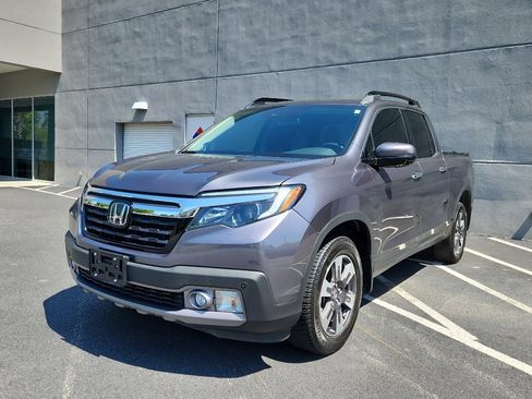 Used 2018 Honda Ridgeline RTL-E image 2