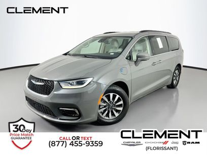 Used 2021 Chrysler Pacifica Touring-L