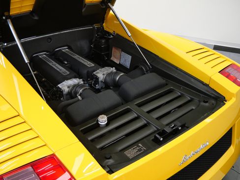 Used 2004 Lamborghini Gallardo AWD/4WD image 36
