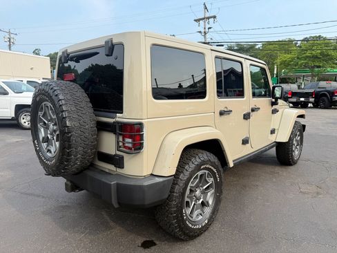 Used 2018 Jeep Wrangler Unlimited Rubicon w/ Dual Top Group AWD/4WD image 7
