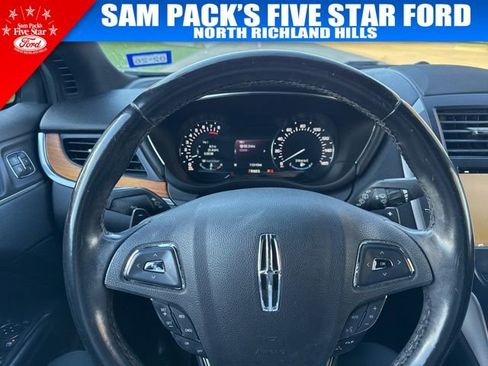 Used 2016 Lincoln MKC Reserve w/ Lincoln MKC Climate Package image 6