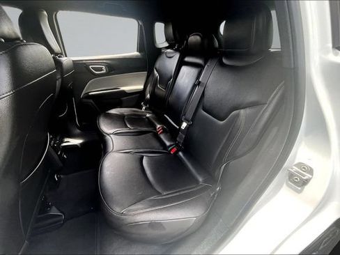 Used 2025 Jeep Compass Limited AWD/4WD image 22