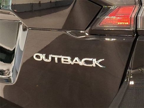 Certified 2025 Subaru Outback Limited w/ Popular Package #2 image 32