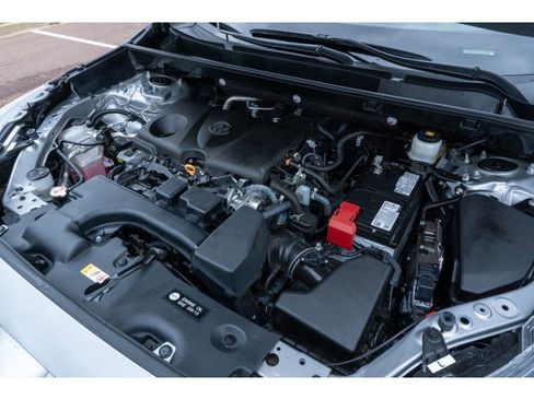 Used 2024 Toyota RAV4 XLE image 28