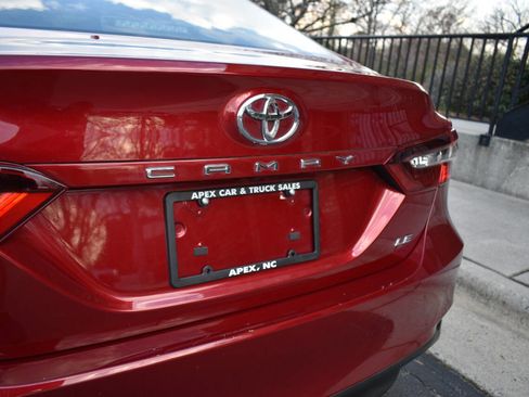 Used 2022 Toyota Camry LE image 30