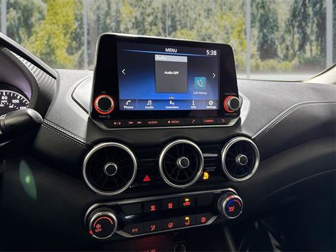 Used 2022 Nissan Sentra SV image 15