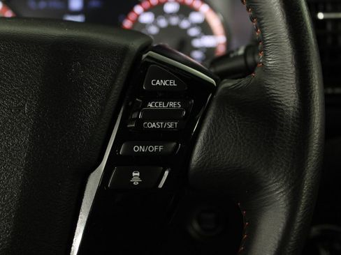 Used 2023 Nissan Frontier PRO-4X w/ Technology Package image 26