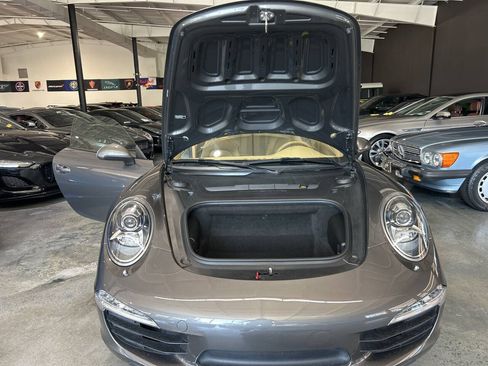 Used 2014 Porsche 911 Carrera image 25