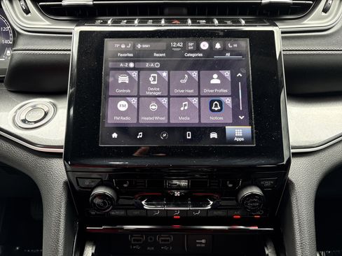 Certified 2023 Jeep Grand Cherokee Altitude image 11