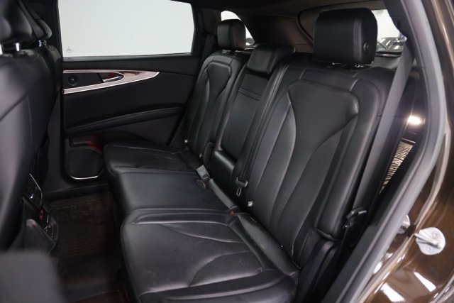 Used 2020 Lincoln Nautilus Reserve FWD image 31