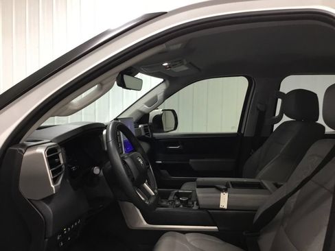 Used 2024 Toyota Tundra Limited w/ Power Package AWD/4WD image 7
