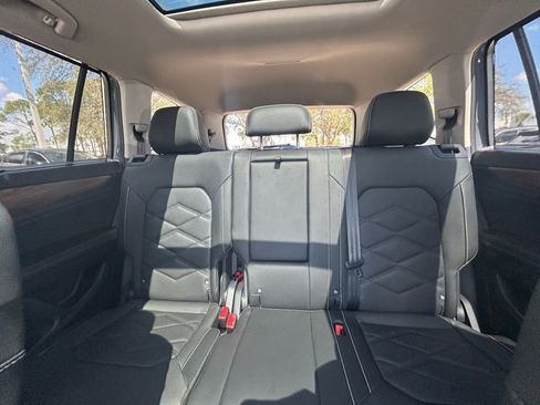 New 2026 Volkswagen Atlas SE FWD image 13