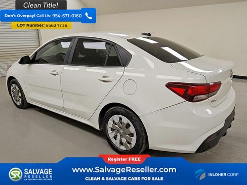 Used 2019 Kia Rio S FWD image 3