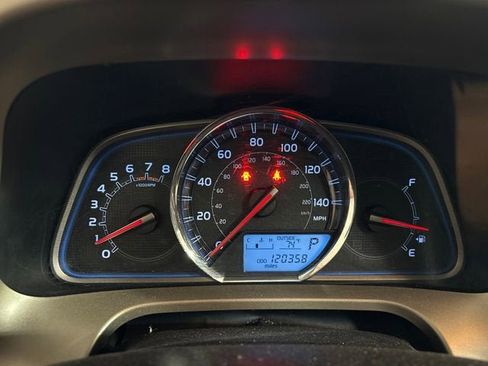 Used 2013 Toyota RAV4 Limited AWD/4WD image 17