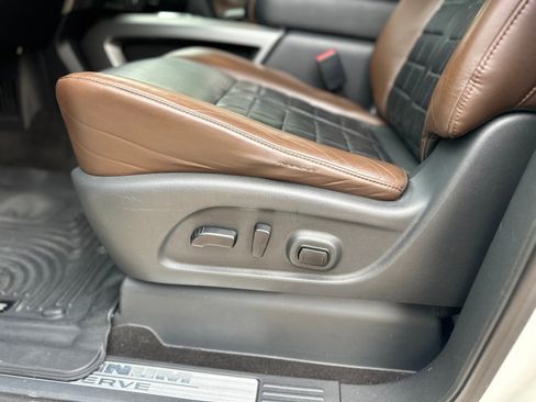 Used 2018 Nissan Titan Platinum Reserve w/ Platinum Utility Package image 29