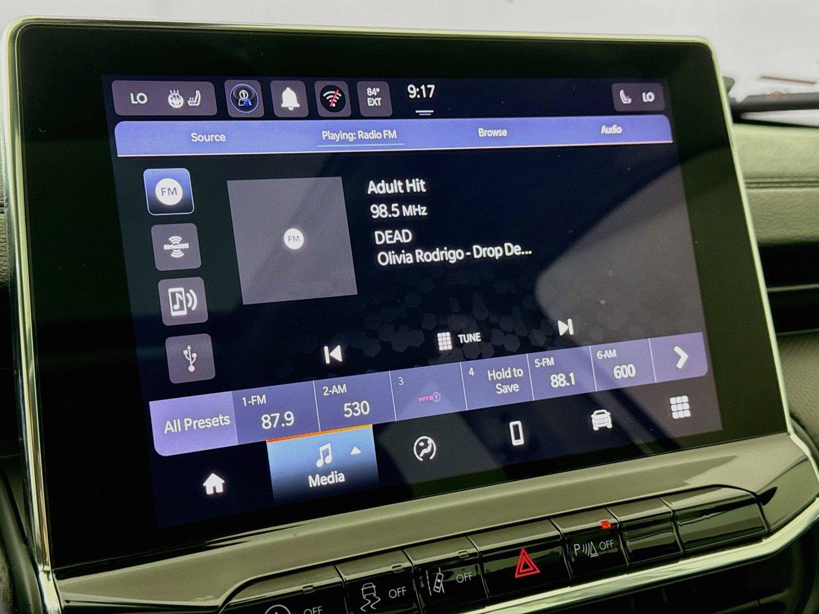 Used 2022 Jeep Compass Trailhawk w/ Sun and Sound Group AWD/4WD image 23