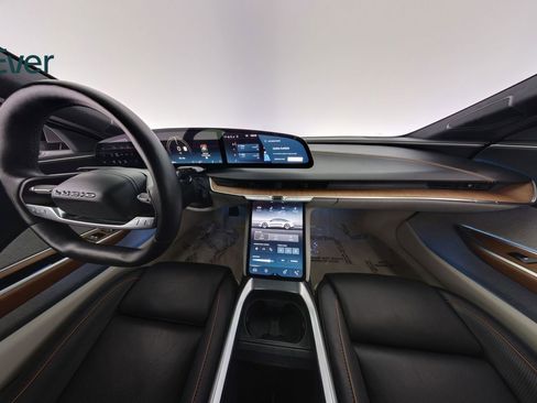 Used 2023 Lucid Air Touring AWD/4WD image 26