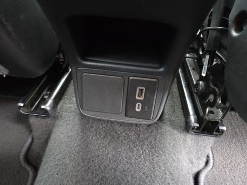 Used 2024 Buick Encore GX Sport Touring image 14