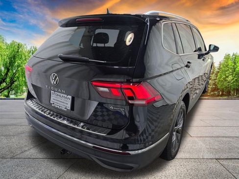 Certified 2023 Volkswagen Tiguan SE AWD/4WD image 4