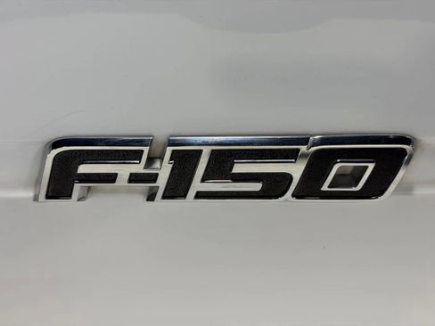 Used 2014 Ford F150 FX4 w/ Equipment Group 401A Mid AWD/4WD image 9