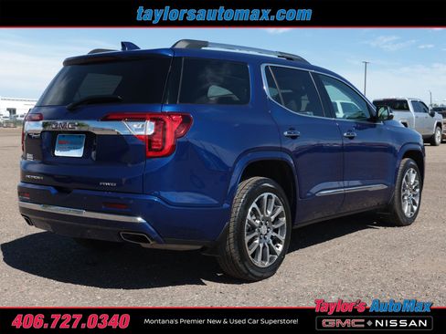 Used 2023 GMC Acadia Denali w/ Denali Ultimate Package AWD/4WD image 4