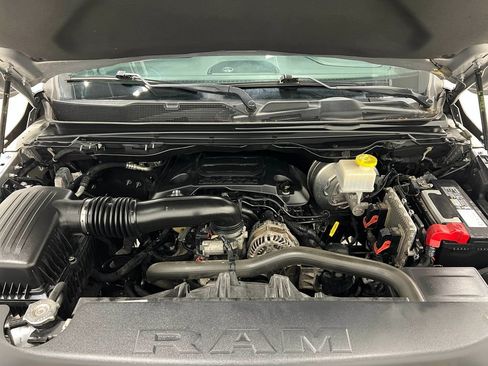 Used 2019 RAM 1500 Laramie w/ Sport Appearance Package AWD/4WD image 29