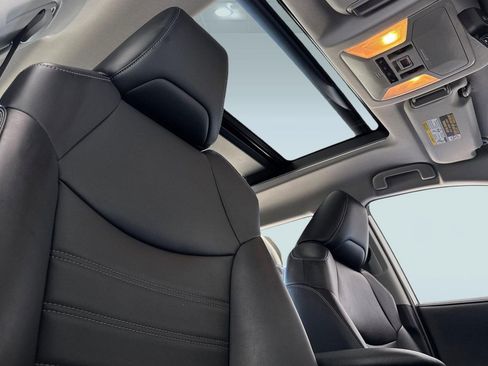 Certified 2019 Toyota RAV4 Limited w/ Advanced Technology Package FWD image 16