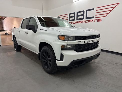 Used 2022 Chevrolet Silverado 1500 Custom w/ Safety Confidence Package RWD image 1