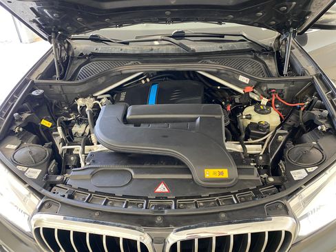 Used 2016 BMW X5 xDrive40e image 33