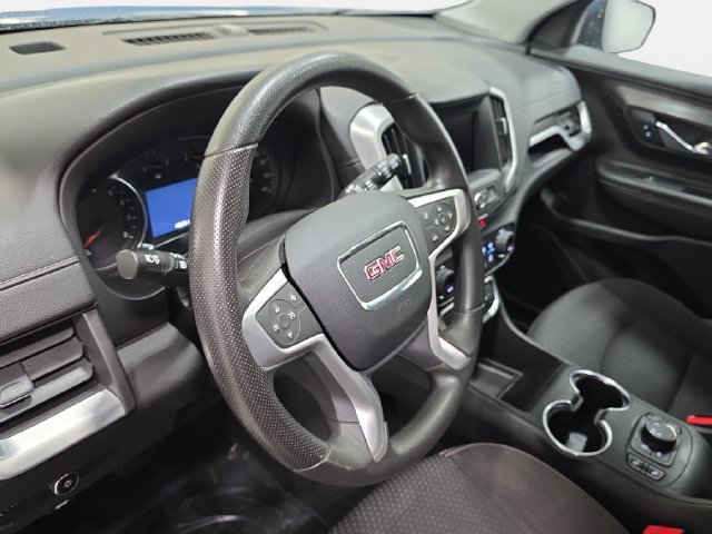 Used 2024 GMC Terrain SLE w/ Driver Convenience Package AWD/4WD image 14
