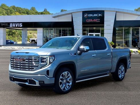 Used 2025 GMC Sierra 1500 Denali AWD/4WD image 5
