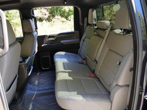 Used 2024 Chevrolet Silverado 3500 LTZ w/ LTZ Plus Package image 29