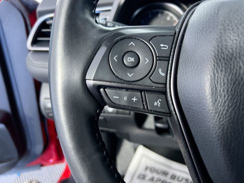 Used 2023 Toyota Camry SE w/ Cold Weather Package image 16