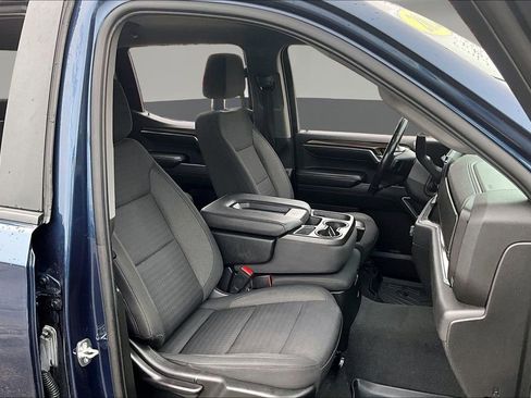 Used 2022 Chevrolet Silverado 1500 LT w/ Z71 Off-Road Package image 31