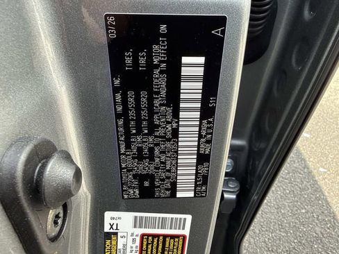 Used 2026 Toyota Highlander Platinum AWD/4WD image 30