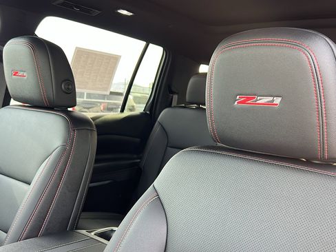 Certified 2025 Chevrolet Traverse Z71 w/ Enhanced Driving Package image 21